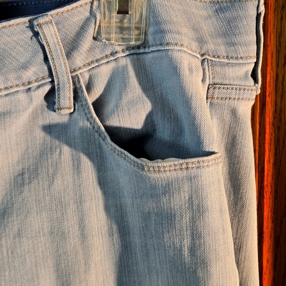 Ava & Viv Light Blue Skinny Jeans 18W Mid Rise Stretch Waistband 5-Pocket Denim - Picture 5 of 15